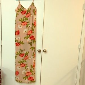NWT show me your mumu Jolie maxi dress.
